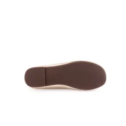 Menina*LAPIERCE Sabrina