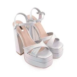 Sandalias Altas*DIFFERENT Sandália