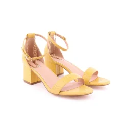 Sandalias Altas*DIFFERENT Sandália