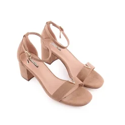 Sandalias Altas*DIFFERENT Sandália